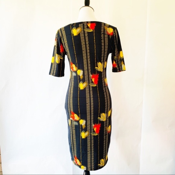 LuLaRoe Navy Red Yellow floral Dress Small - Picture 4 of 7